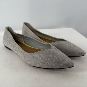 Gap‎ Point Toe Slip On Canvas Flats in Gray Size 9